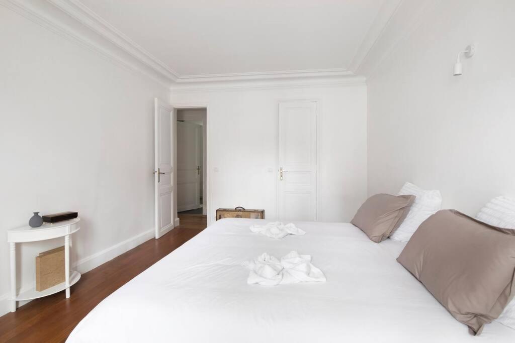 Sweet Luxury Home Arc The Triomphe Near Champs Elysees And Palais Des Congres 8 Ppl Parigi Esterno foto