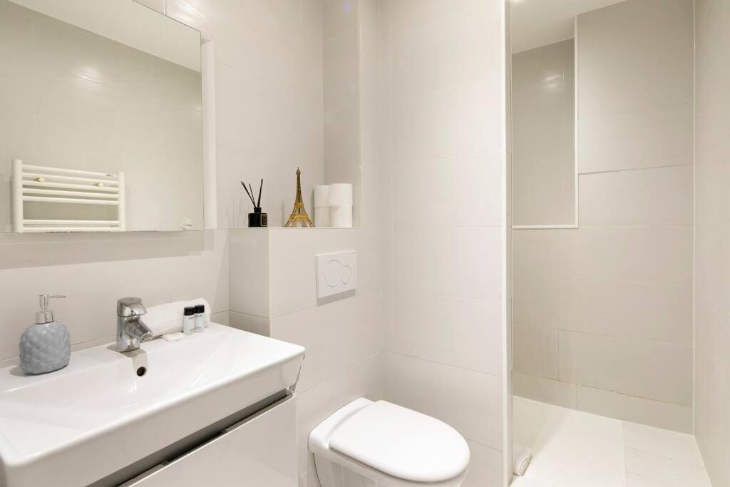 Sweet Luxury Home Arc The Triomphe Near Champs Elysees And Palais Des Congres 8 Ppl Parigi Esterno foto